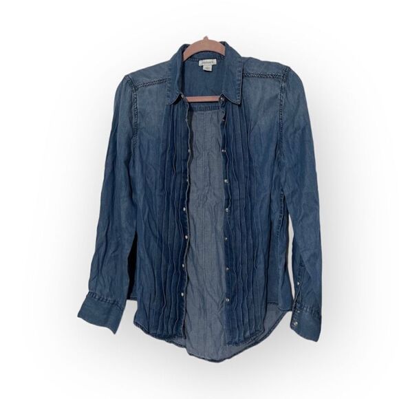 Sundance Tessa Chambray Pleated Button Down Shirt - Picture 4 of 5